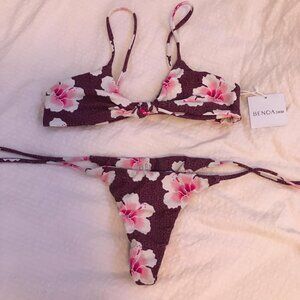 Benoa lani padang top